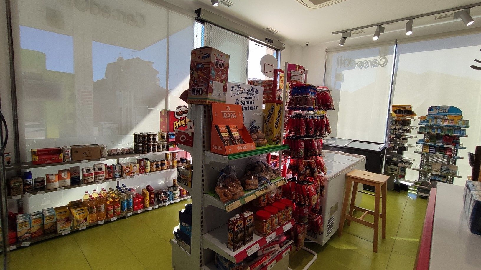 Gasolinera Cafeteria-tienda Carcedoil